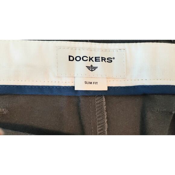 NEW DOCKERS MENS THE CLEAN KHAKI SLIM FIT GREY PANTS 36x29.5" See measurements - Picture 7 of 9